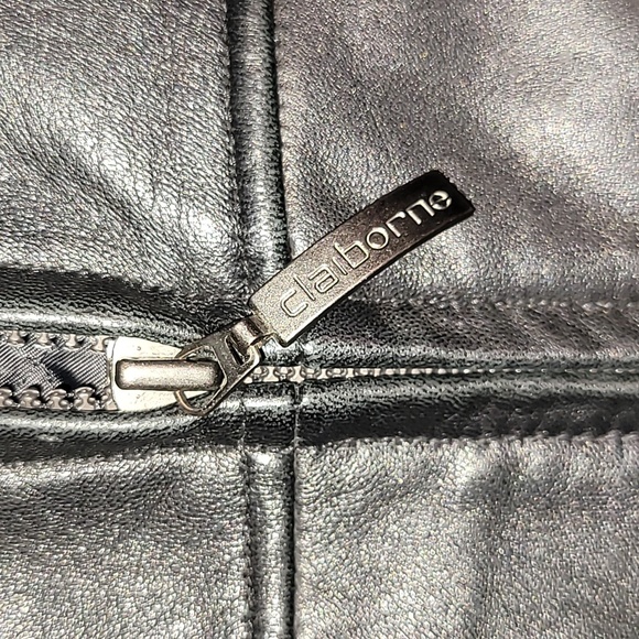 Vintage. 90s. Claiborne Outerwear. Lambskin leather jacket. Men's size XL - Picture 4 of 16